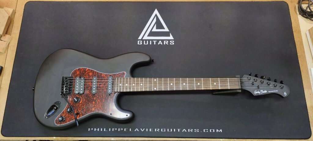 La 100ème guitare de passage à l'atelier