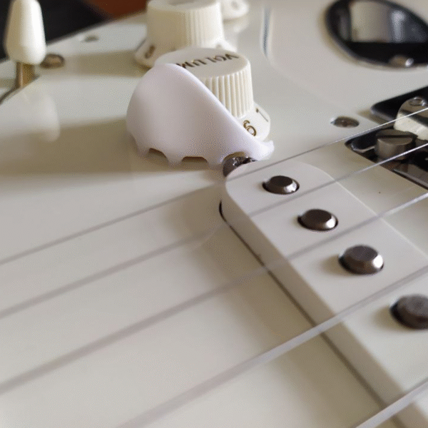 KNOB GUARD FENDER STRATOCASTER 1